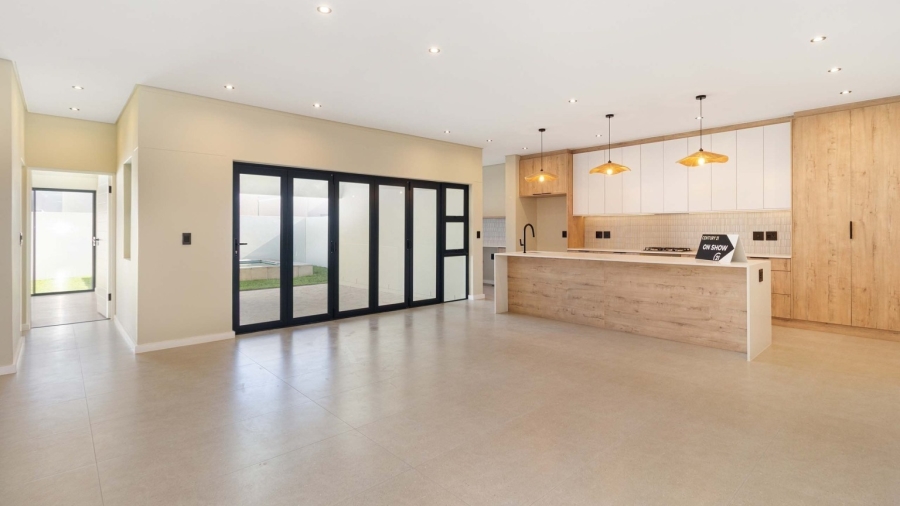 4 Bedroom Property for Sale in Sandown Western Cape